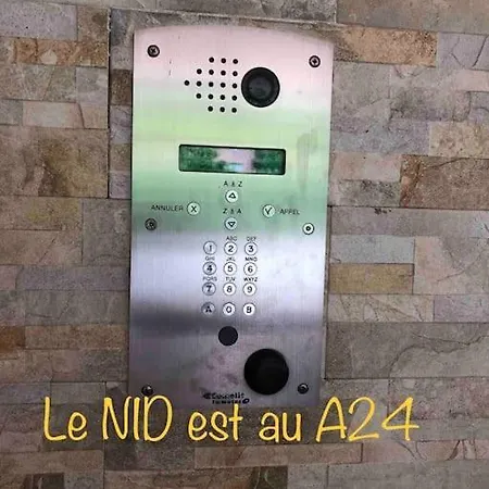 Le Nid… Ecrin Entre Et Foret Appartamento Mentone